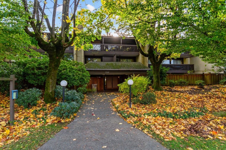208 - 720 Eighth Avenue - Uptown NW Apartment/Condo for Sale, 2 Bedrooms (R2968373)