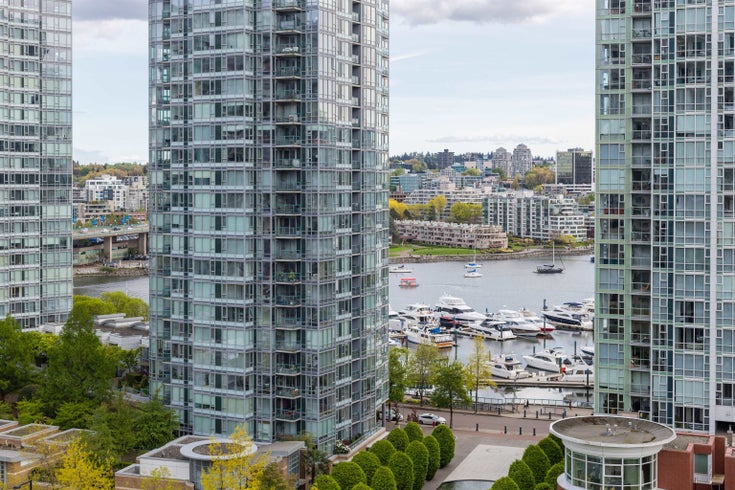 1603 1009 EXPO BOULEVARD - Yaletown Apartment/Condo for sale, 3 Bedrooms (R2682866)