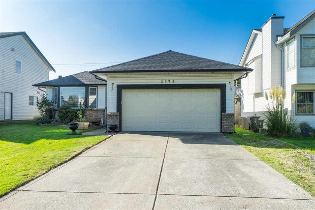 3273 264a Street - Aldergrove Langley Single Family Residence for Sale, 5 Bedrooms (R2960689)