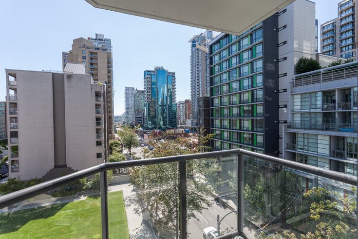 605 1212 Howe Street - Downtown VW Apartment/Condo for sale, 1 Bedroom (R2091992)
