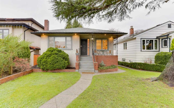 2629 CHARLES STREET - Renfrew VE Single Family Residence, 3 Bedrooms (R2526558)
