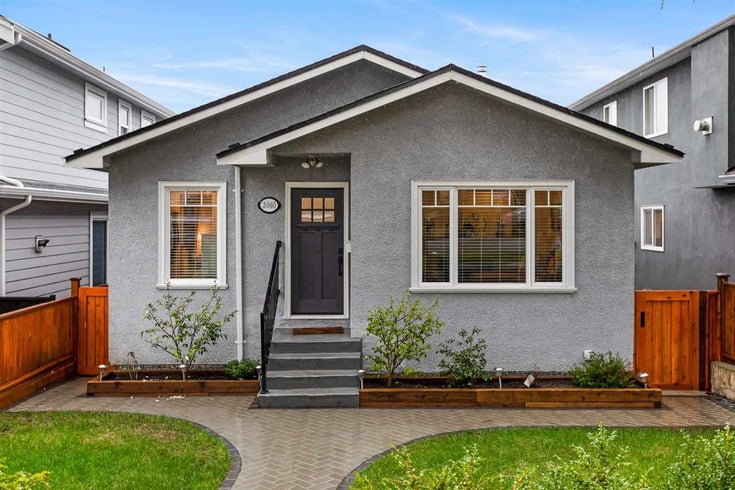 3060 E 8TH AVENUE - Renfrew VE Single Family Residence, 4 Bedrooms (R2539851)