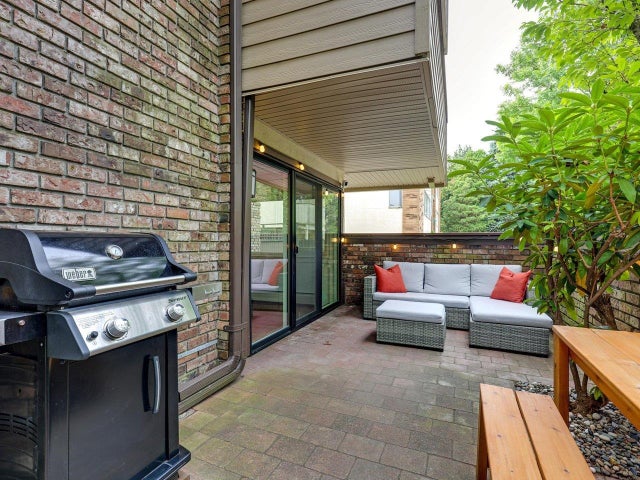 102 - 1266 W 13th Avenue - Fairview VW Apartment/Condo for Sale, 2 Bedrooms (R3045552)