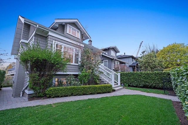 6591 Vine Street - S.W. Marine Single Family Residence for Sale, 4 Bedrooms (R3047674)