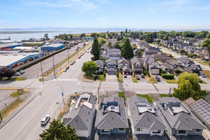 11960 4th Avenue - Steveston Village Single Family Residence for Sale, 5 Bedrooms (R3028148)