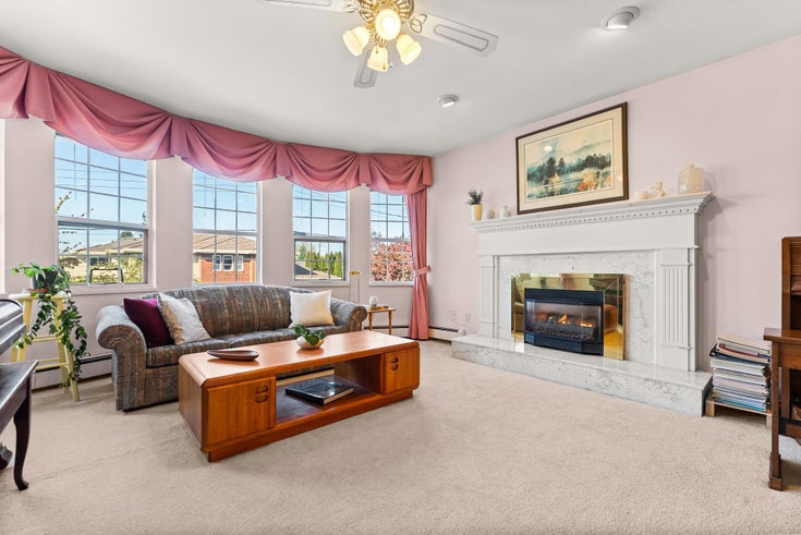 8140 Robinson Road - Garden City Single Family Residence for Sale, 6 Bedrooms (R3050729)