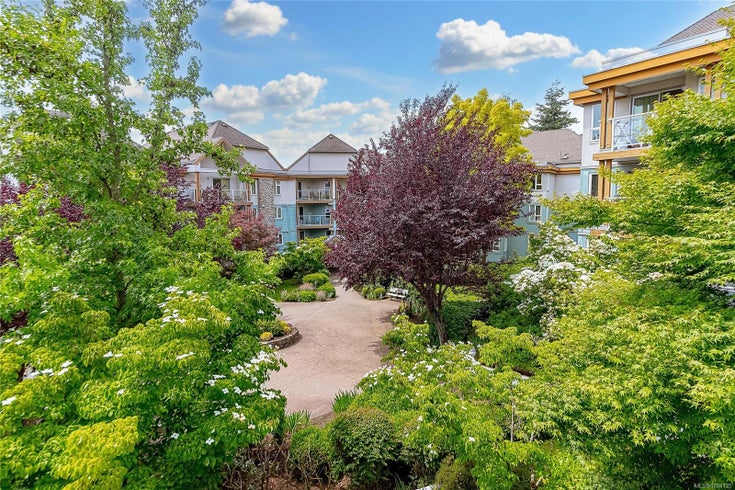 311 - 490 Marsett Pl - SW Royal Oak Condo Apartment for Sale, 2 Bedrooms (1004135)