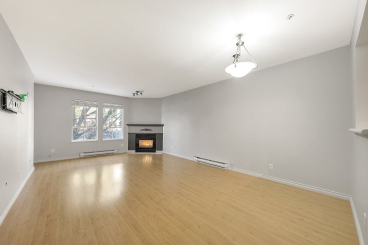 RENTED - 295 SCHOOLHOUSE ST, COQUITLAM, BC V3K 6X5 - Maillardville Apartment/Condo for sale, 1 Bedroom (Dream-102)