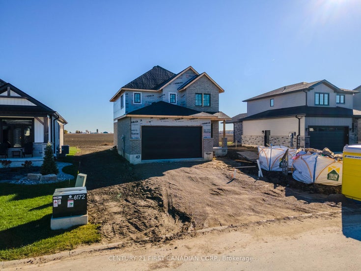 656 Ketter Way - Plympton Wyoming Detached for Sale, 3 Bedrooms (X12298495)