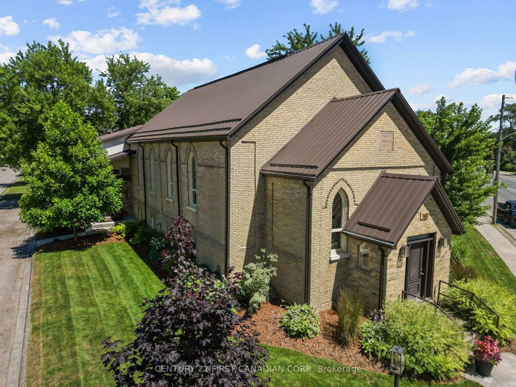 142 Main Street - Lucan Detached for Sale, 6 Bedrooms (X12327051)