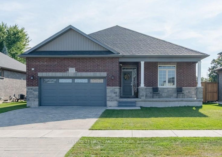 125 Spencer Avenue - Lucan Detached for Sale, 3 Bedrooms (X12413021)