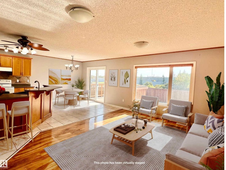 806 HIGHWOOD BV - Devon Detached Single Family for Sale, 3 Bedrooms (E4460488)