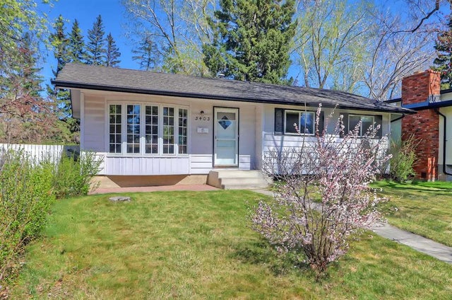3403 Breton Close NW - Brentwood Detached for Sale, 4 Bedrooms (A2220728)
