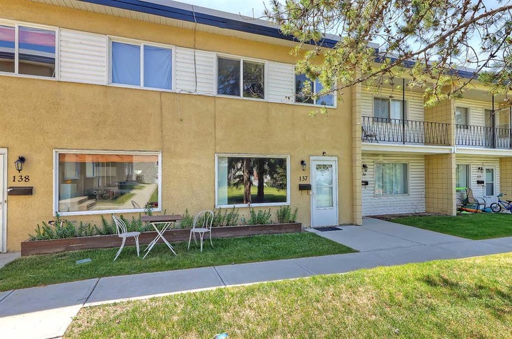 137, 2211 19 Street NE - Vista Heights Row/Townhouse for sale, 4 Bedrooms (A2059878)