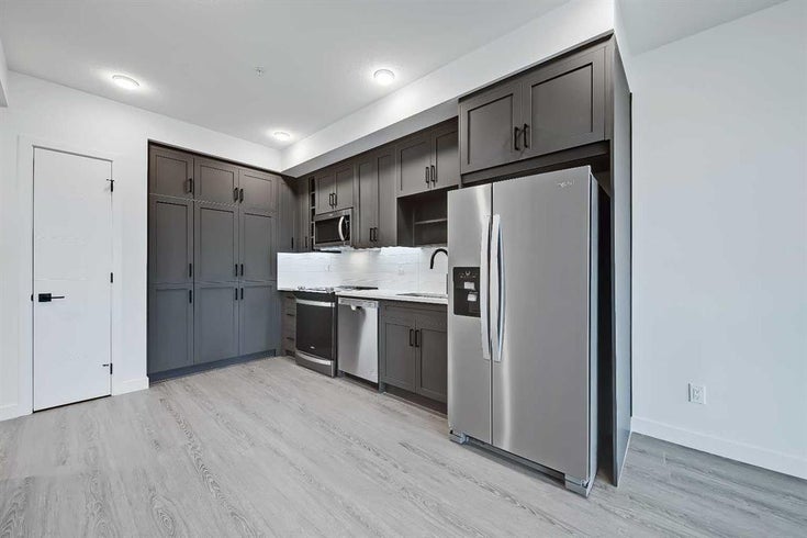 218, 3932 University Avenue NW - University District Apartment for sale, 1 Bedroom (A2137729)