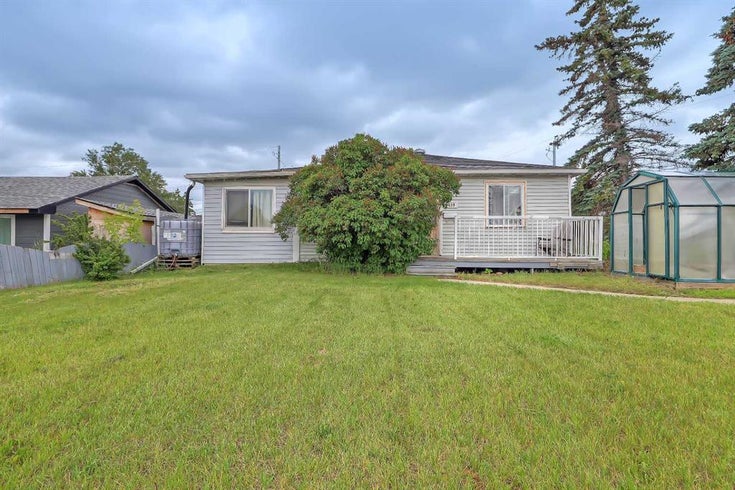 6439 32 Avenue NW - Bowness Detached, 2 Bedrooms (A2146783)