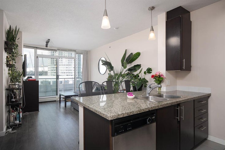 1703 688 ABBOTT STREET - Downtown VW Apartment/Condo for sale, 1 Bedroom (R2376214)