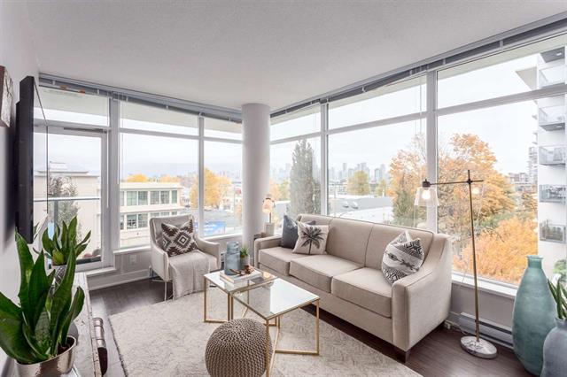334-1777 West 7th Avenue - Fairview VW Apartment/Condo, 2 Bedrooms (R2216587)