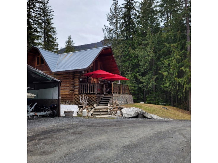 763 BIRD RD - Nakusp House for sale, 3 Bedrooms (2470308)