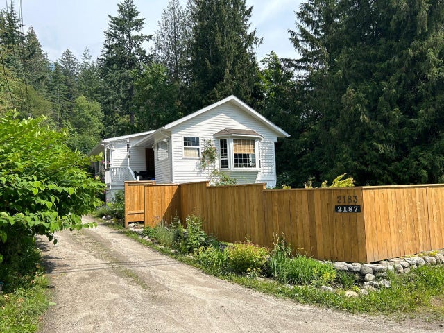 U-Ma 9905_26002052_1_f2cd4ad7.jpg