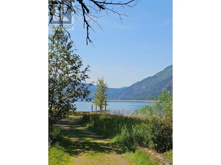 5851 6 Highway - Burton House for Sale, 1 Bedroom (2479382)