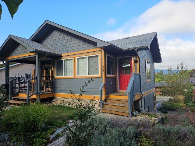 210 NELSON AVENUE - Nakusp House, 2 Bedrooms (2479506)