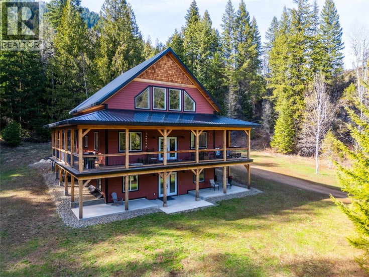 8774 6 Highway - Salmo House for Sale, 3 Bedrooms (10343213)