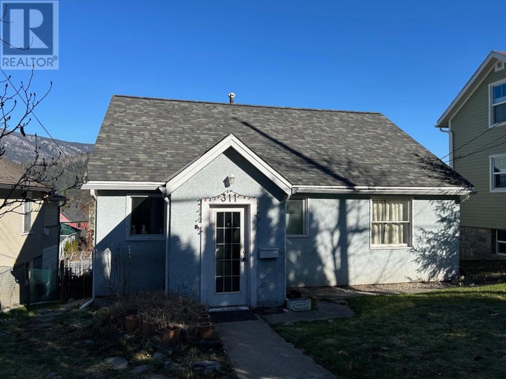 311 Gore Street - Nelson House for Sale, 5 Bedrooms (10348251)