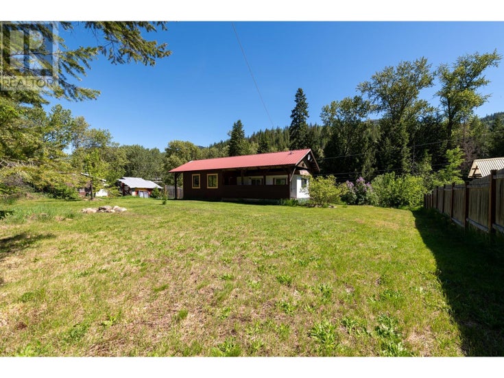 7604 1st Avenue - Ymir Manufactured Home for Sale, 2 Bedrooms (10349865)