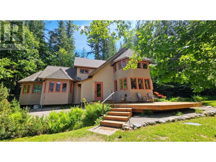 8496 B PROCTER EAST Road - Procter House for Sale, 3 Bedrooms (10350921)