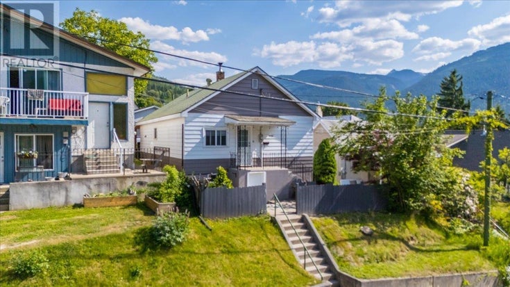 920 Latimer Street - Nelson House for Sale, 3 Bedrooms (10351738)