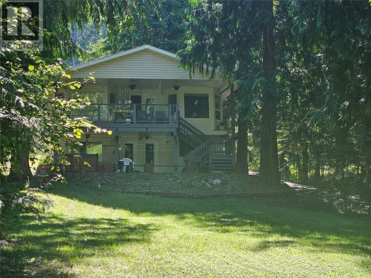 534 BAYVIEW Road - Nakusp House for Sale, 2 Bedrooms (10355175)
