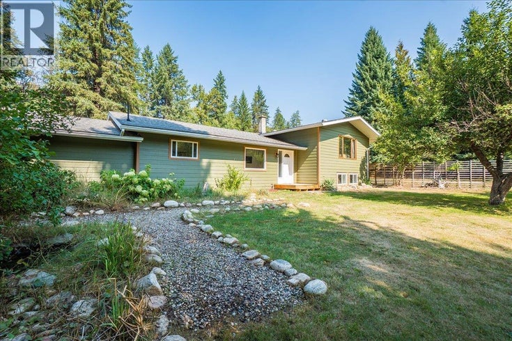 3710 Ladybird Road - Krestova House for Sale, 4 Bedrooms (10362183)