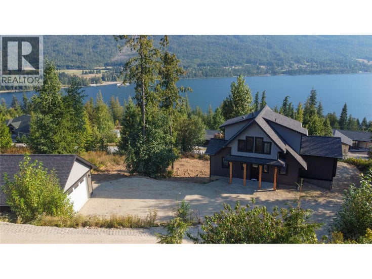 145 Lakeview Drive - Nelson House for Sale, 4 Bedrooms (10360594)