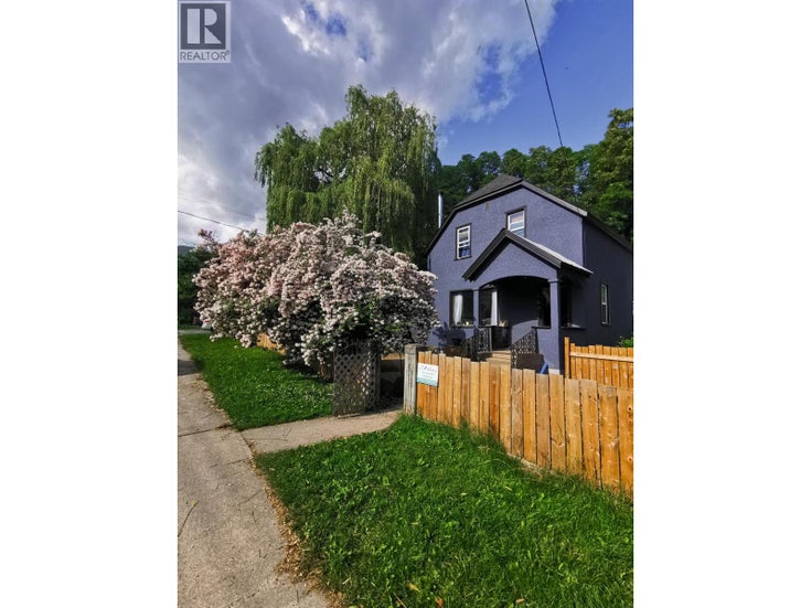 1602 Vancouver Street - Nelson House for Sale, 3 Bedrooms (10364204)