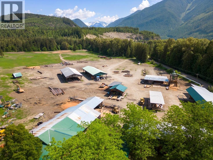 209 LARDEAU RIVER Road - Meadow Creek Other for Sale(10366531)