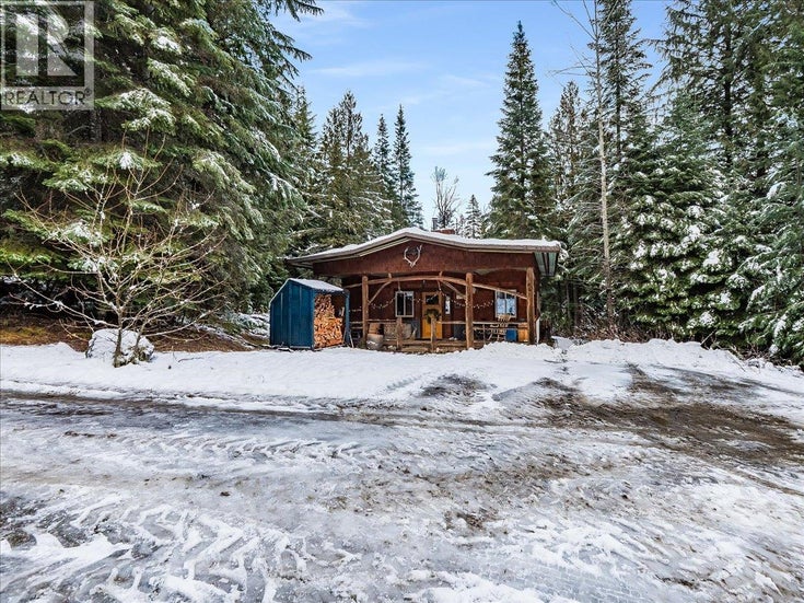 6610 6 Highway - Ymir House for Sale, 2 Bedrooms (10371621)