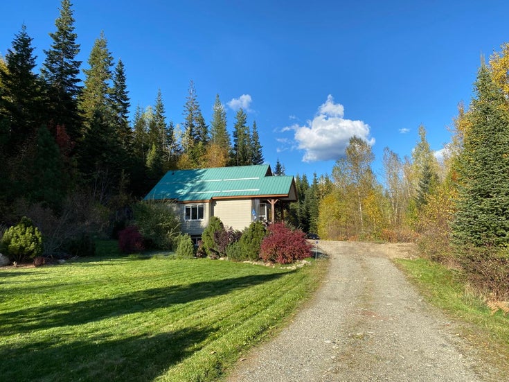 162 Sheloff Road  - nelson_south_salmo_rural Single Family, 1 Bedroom (2469211)