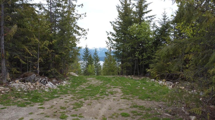 400 Lexington Avenue, Proctor, BC V0G 1V0 - Procter Vacant Land(2463492)