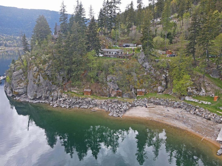 290 Johnstone Road  - North Nelson To Kokanee Creek Single Family, 3 Bedrooms (2468694)