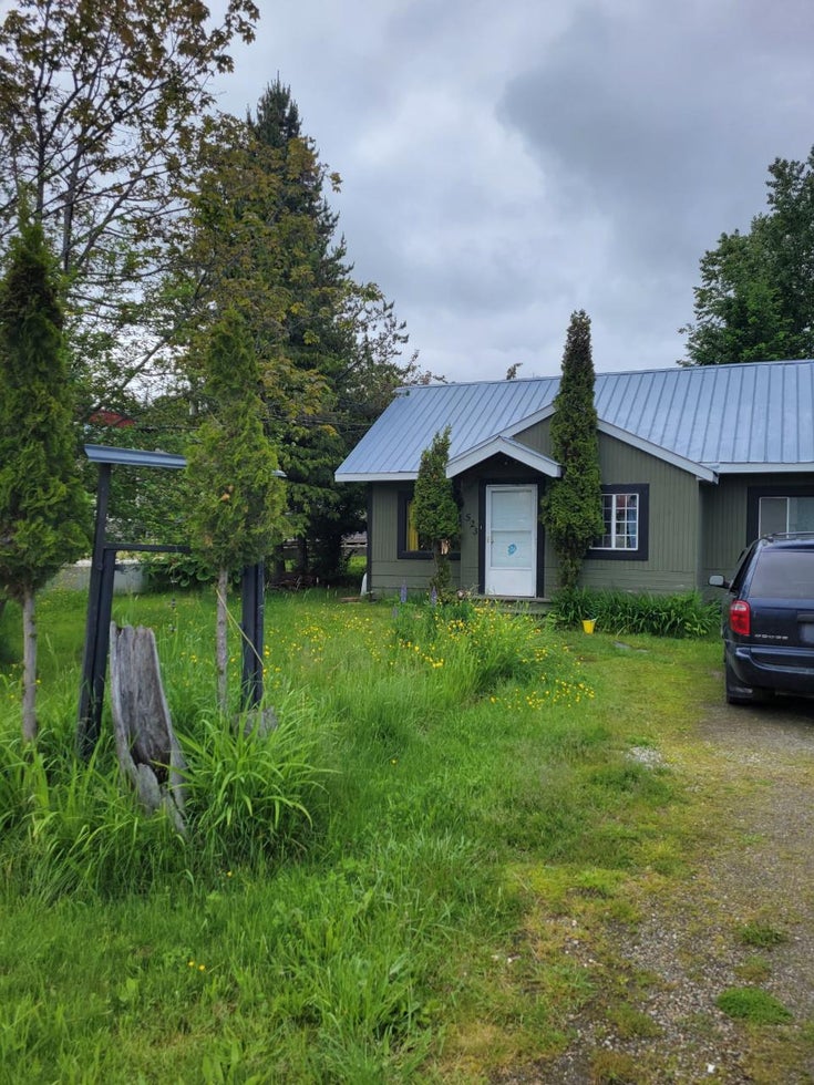 523 Highway 6  - Nakusp Single Family for sale, 3 Bedrooms ( 2465828)