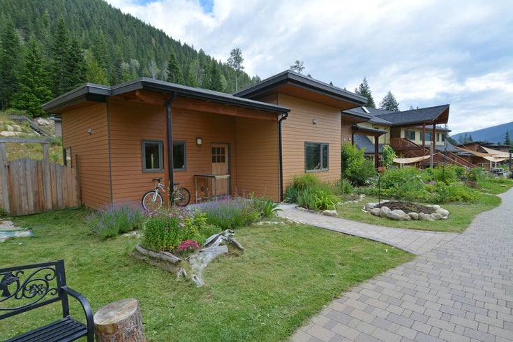 5-3260 Heddle Road - North Nelson to Kokanee Creek Single Family for sale, 2 Bedrooms (2456150)