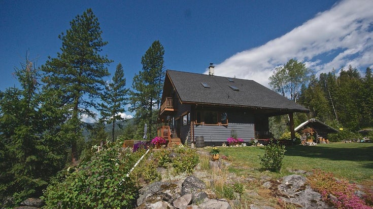 220 Grohman Creek Road - Nelson West/South Slocan Single Family, 4 Bedrooms (2458632)