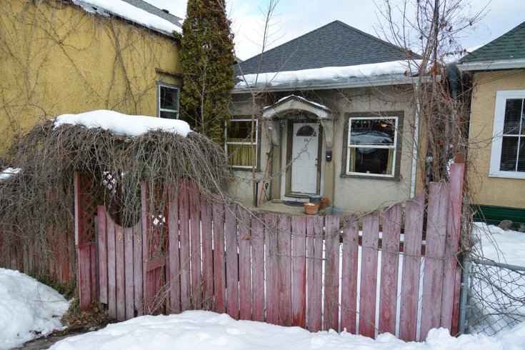 913 Stanley St - Nelson Single Family, 2 Bedrooms (2462746)