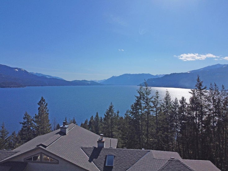 4290 Highway 31 - Balfour to Kaslo West Single Family, 3 Bedrooms (2457049)