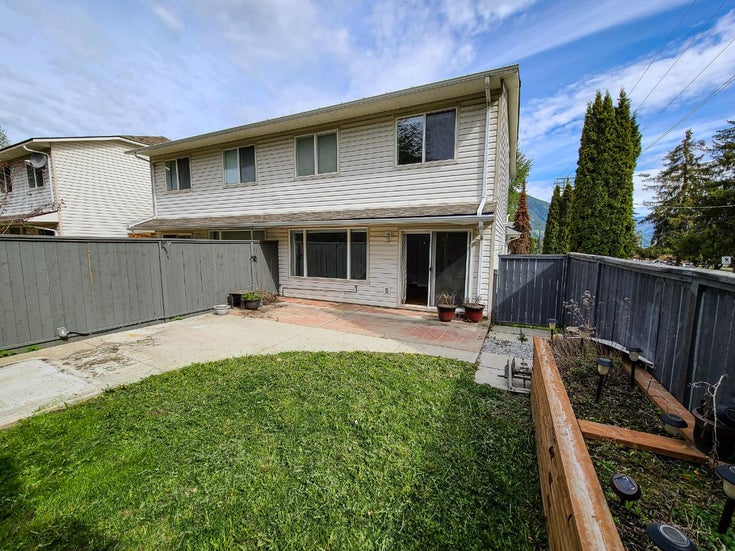 301 Tower Road - Nelson TWNHS, 3 Bedrooms (2458509)