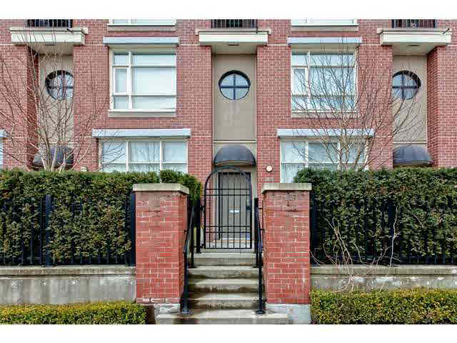 1473 E King Edward Avenue - Knight Townhouse for sale, 2 Bedrooms (V1025326)