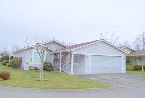 5516 Swiftsure Bay - Neilsen Grove House/Single Family, 2 Bedrooms (V688777)