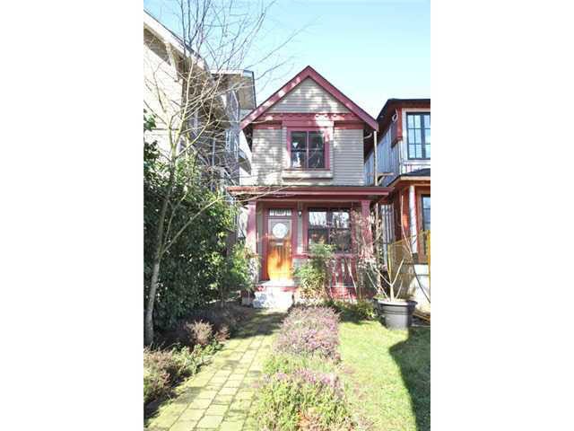 557 W 18th Avenue - Cambie House/Single Family for sale, 2 Bedrooms (V935898)