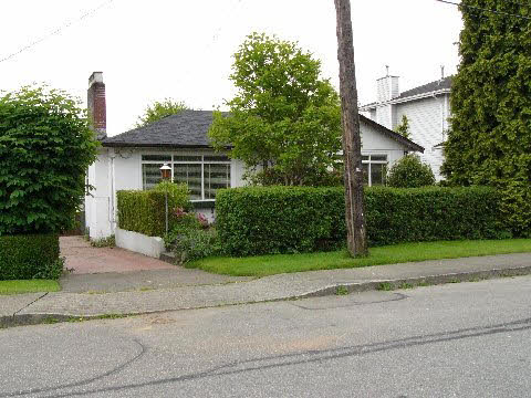 7768 17th Avenue - East Burnaby House/Single Family for sale, 3 Bedrooms (V594944)
